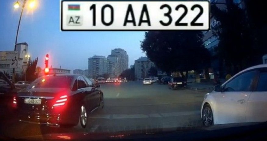 Bakıda qaydaları pozan 