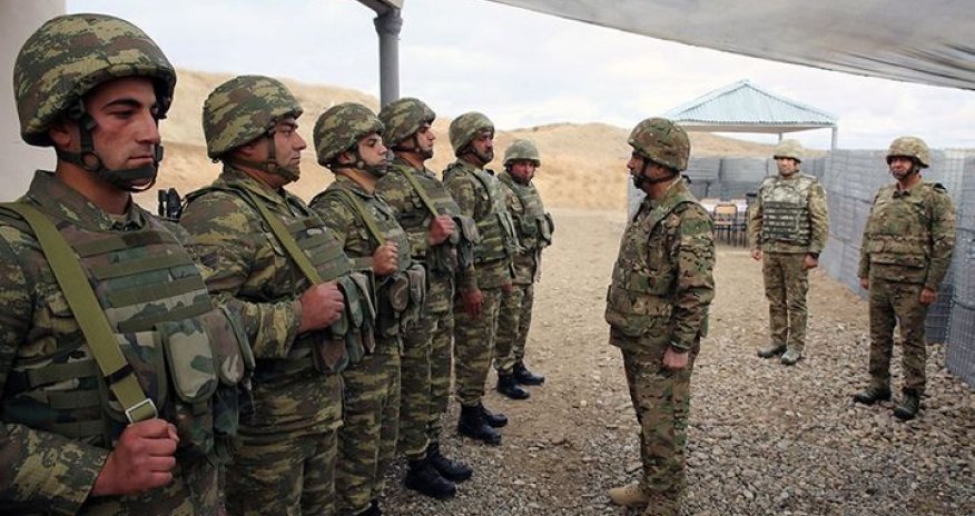 Zakir Həsənov cəbhədə döyüş postlarında ƏSGƏRLƏRLƏ GÖRÜŞDÜ