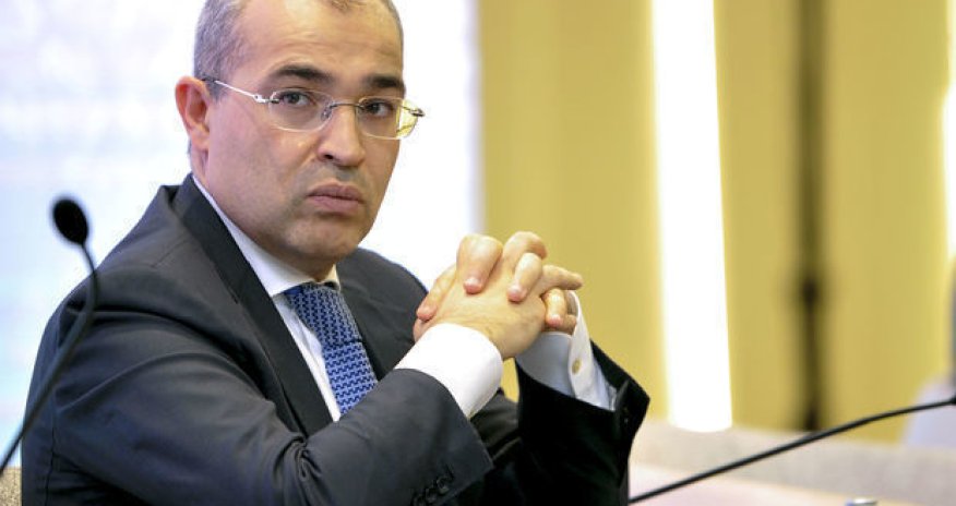 Mikayıl Cabbarfovdan erməni nazirə 