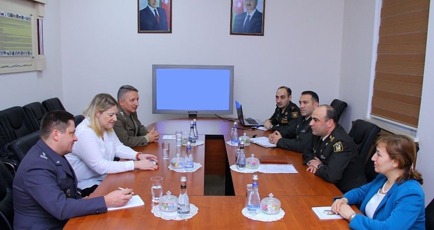 В Баку прошла встреча военных экспертов Азербайджана и Польши