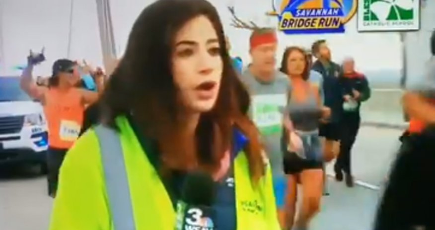 Canlı yayımda aparıcını çətin vəziyyətdə qoydular - VİDEO