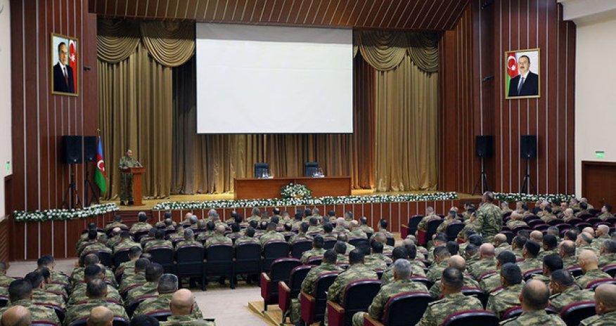 Проводятся сборы командного состава азербайджанской армии