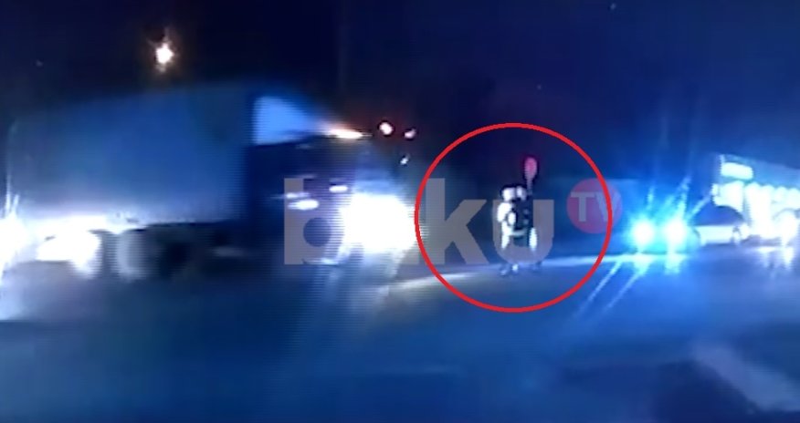 Bakıda iki tələbənin öldüyü dəhşətli qəzanın görüntüsü - ANBAAN VİDEO