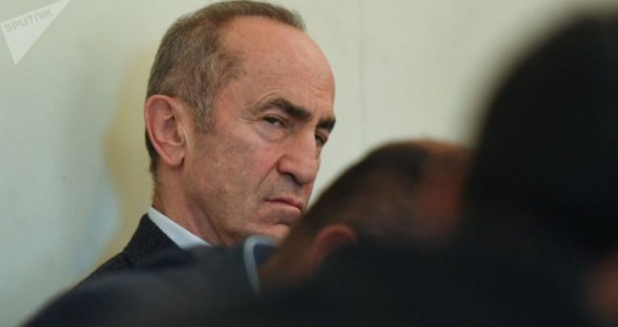 Кочарян обещает внеочередные выборы в Армении