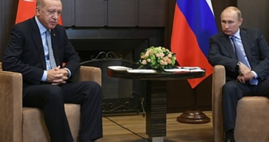 Путин поговорил с Эрдоганом по телефону