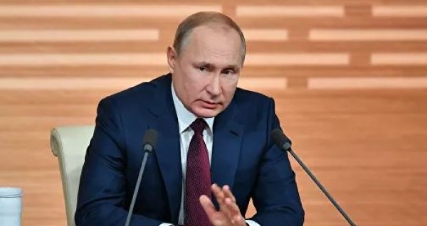 Putinin mətbuat konfransı başladı - CANLI YAYIM