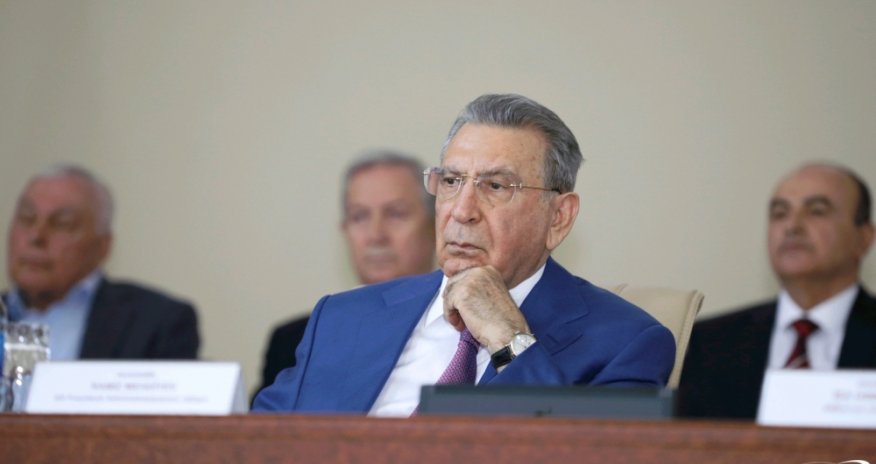 Ramiz Mehdiyev Akif Əlizadəyə qarşı-AMEA-DA CİDDİ DƏYİŞİKLİKLƏR, LƏĞVETMƏLƏR OLACAQ…