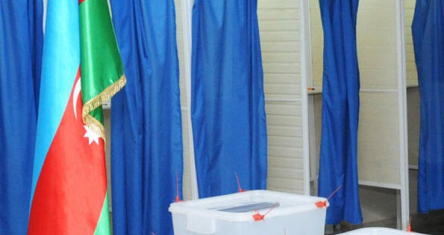 В Азербайджане начинается предоставление документов для регистрации в депутаты