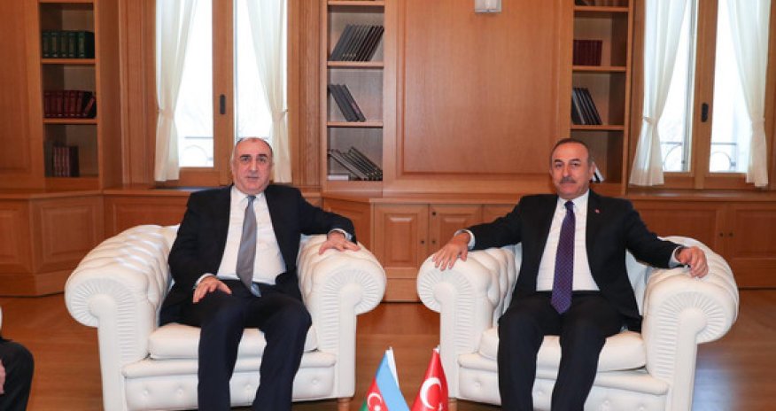 Эльмар Мамедъяров встретился с Мевлютом Чавушоглу