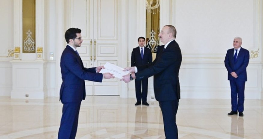 Президент Ильхам Алиев принял верительные грамоты новоназначенного посла Израиля в Азербайджане