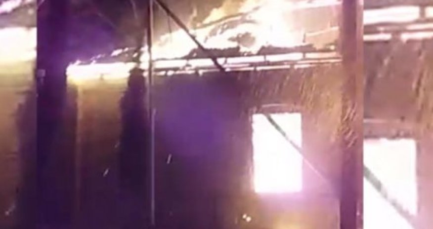 В Азербайджане сгорел избирательный участок