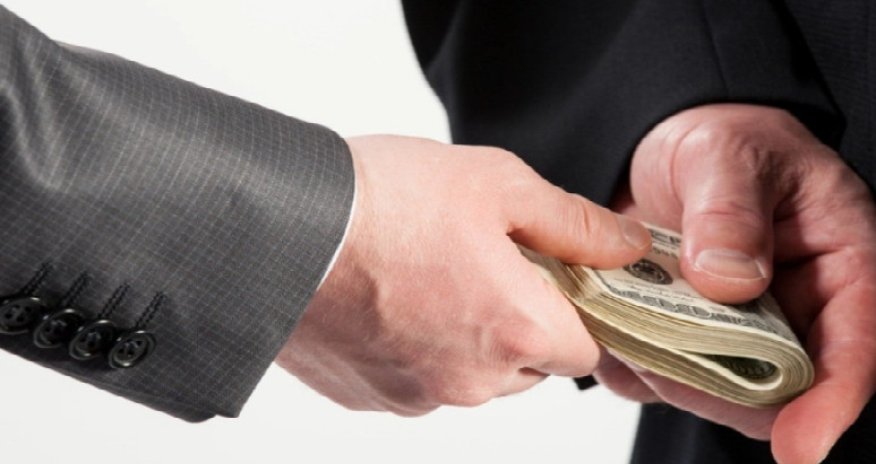 Daha bir icra başçısının ünvanına ağır ittiham - VİDEO