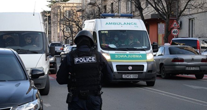 В Тбилиси полиция убрала палатки оппозиции перед зданием парламента