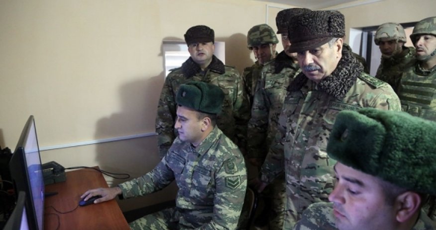 Закир Гасанов на линии фронта ФОТО; ВИДЕО