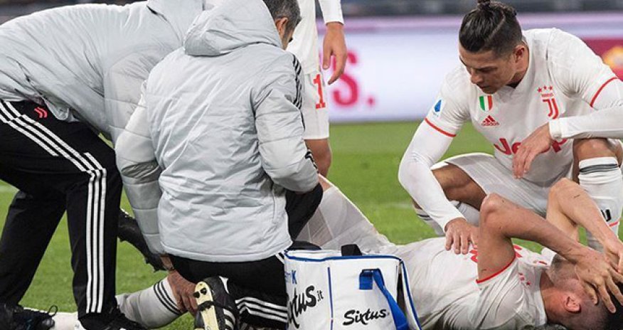 Merih Demiral Bakıda meydana çıxmayacaq - Türkiyə millisi üçün şok