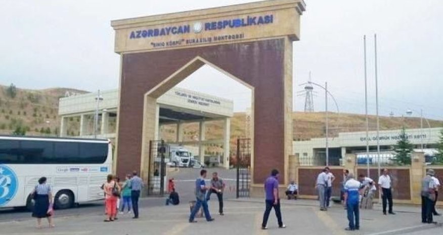 Gömrük-keçid məntəqələrində özbaşınalığa nə vaxt son qoyulacaq? - VİDEO