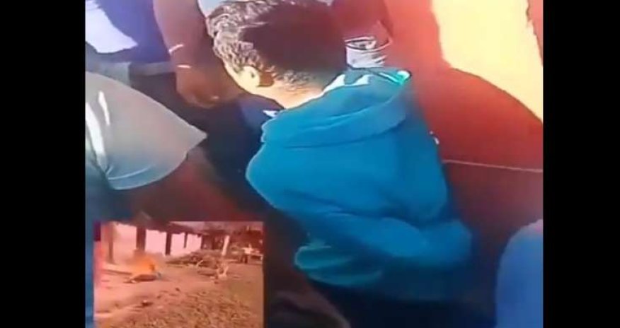Azyaşlı qızı zorlayıb öldürən şəxsi kənd sakinləri diri-diri yandırdı - VİDEO (18+)