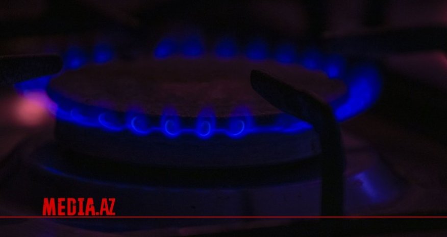 В Баку 45-летний мужчина отравился угарным газом