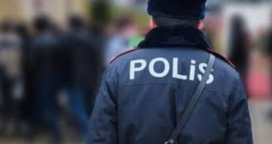 Xəstəxanada körpədən telefonu alıb aparan şəxsin görüntüsü yayılıb - FOTO