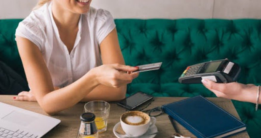 В Азербайджане может появиться сервис безналичной оплаты чаевых