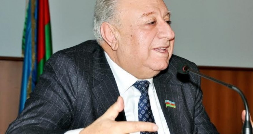 Гусейнбала Мираламов тоже остался без мандата