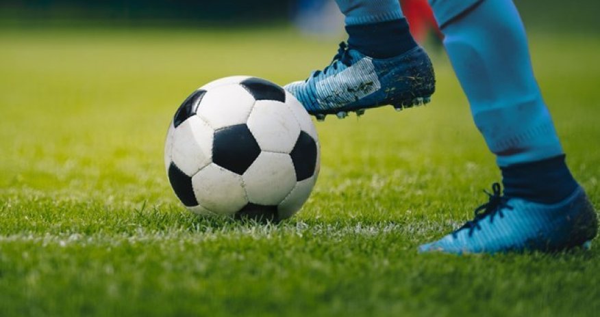 Belçika universiteti: Futbol matçlarında hər 100 metrdən bir qələbə şansı 1,1 faiz artır