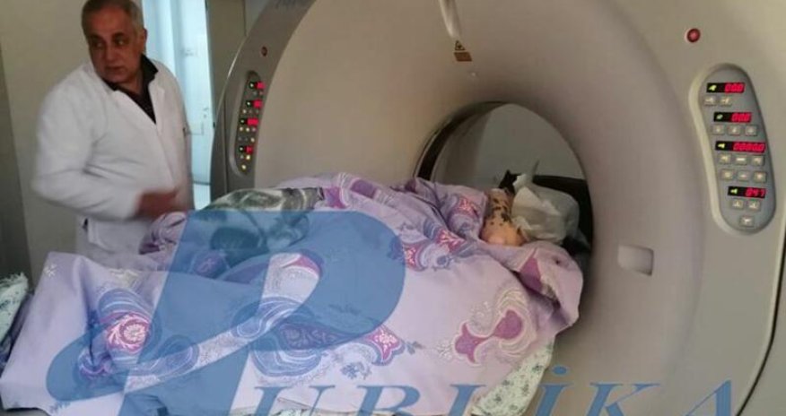 Bakıda özünü binadan atan feminist qızın xəstəxanadan görüntüləri - FOTOLAR