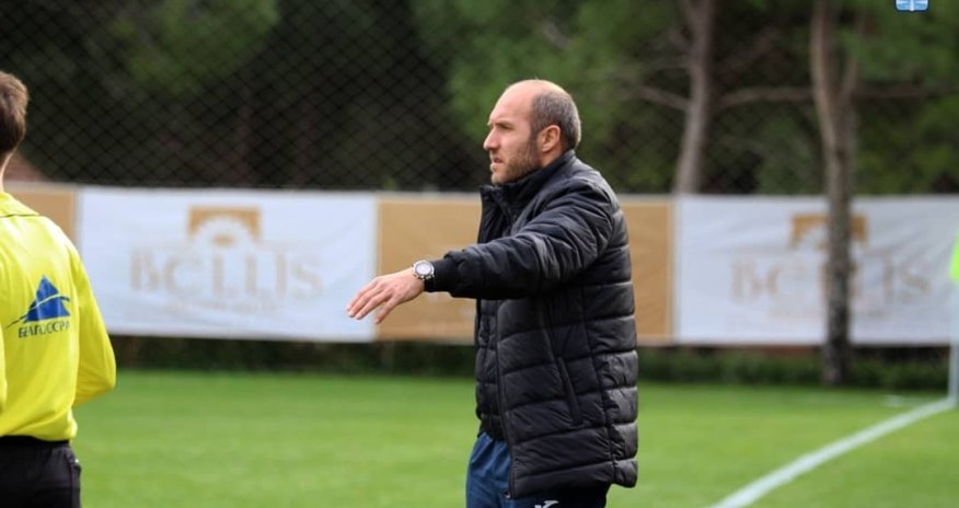 Поездка азербайджанского тренера в Испанию отменена из-за коронавируса