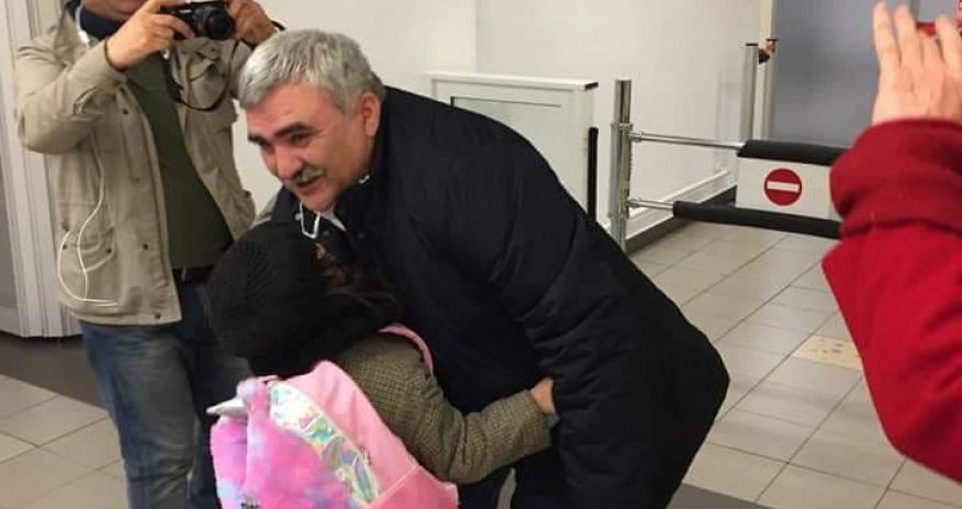 Əfqan Muxtarlının azadlıqdan FOTOLARI 