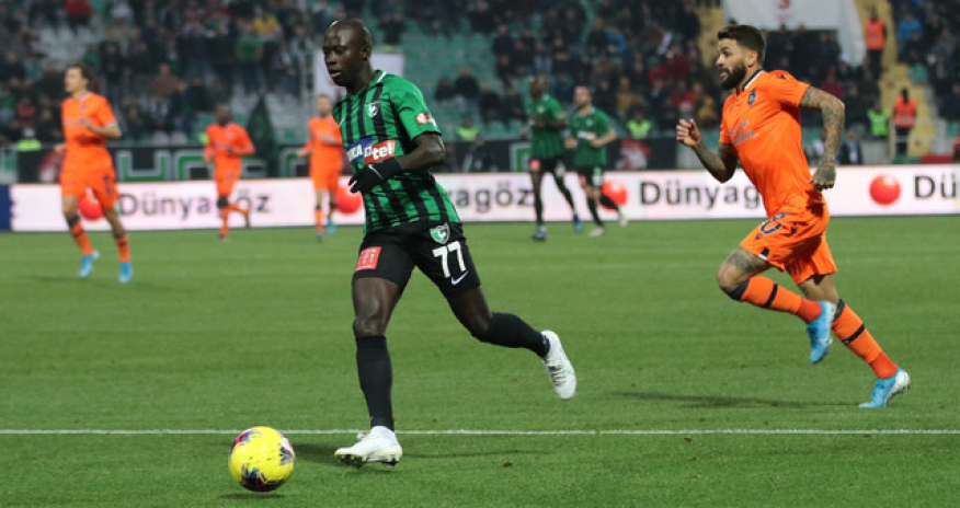 Afrikalı futbolçu koronavirusa görə Türkiyəni tərk etdi