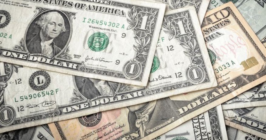 Azərbaycanda banklar dolalrı hələ də limitlə satır - SİYAHI