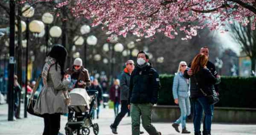 İsveçdə koronavirusla mücadilədə niyə küçəyə çıxmağa qadağa qoyulmur?