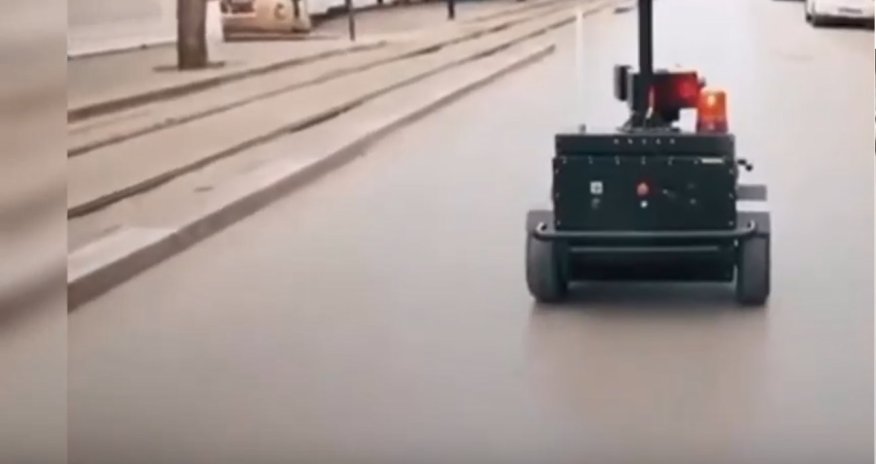 Kücələrdə polisləri bu maşınlar əvəzləyəcək - VİDEO