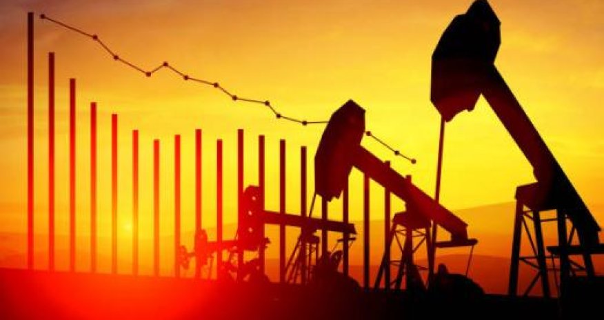 Нефть WTI падает до -$40 