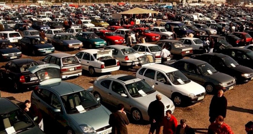 Aprel ayında bir avtomobil belə satılmayıb