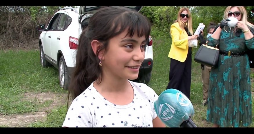 Bu qız bütün Azərbaycanı ağlatdı - VİDEO