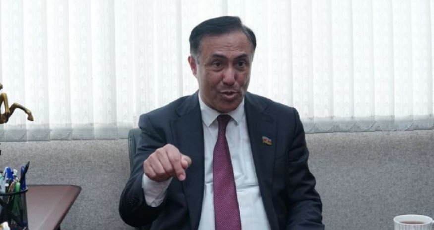 Elman Nəsirov və qardaşı qrant alır — SƏNƏD