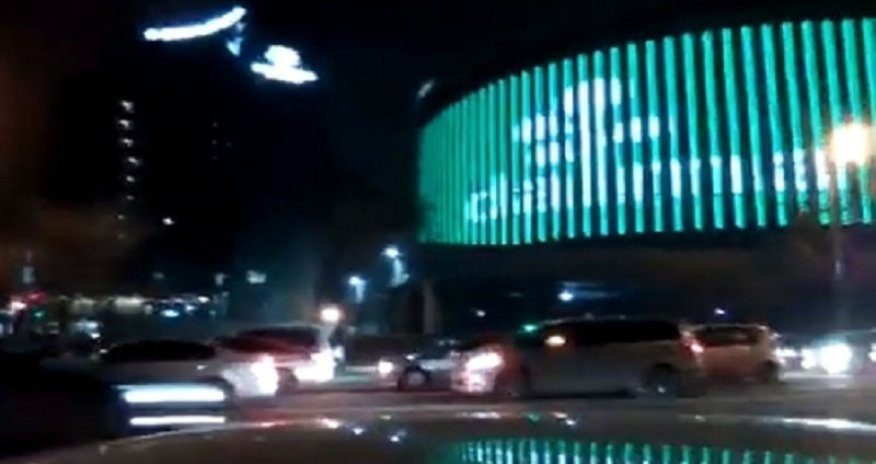 İrəvanda video-çəkiliş aparan azərbaycanlılar: İşləyə bilmirsiniz! (VİDEO)