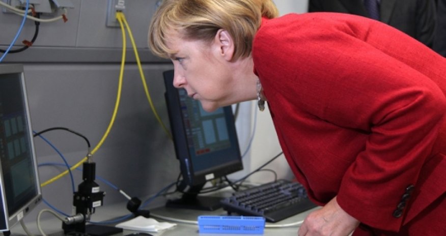 Пандемия привела к росту популярности Меркель