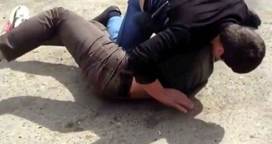 Kənd camaatı keçmiş məmuru belə xəstəxanalıq etdi