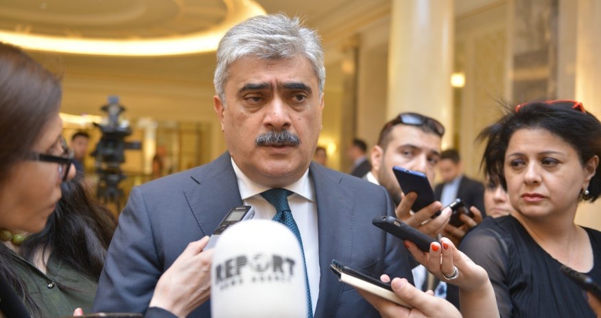 Азербайджан намерен внести  коррективы в стратегию по управлению госдолгом