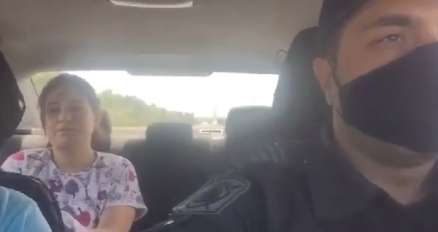 Bakıda polis yaralı qadını xəstəxanaya çatdırdı -VİDEO+FOTO