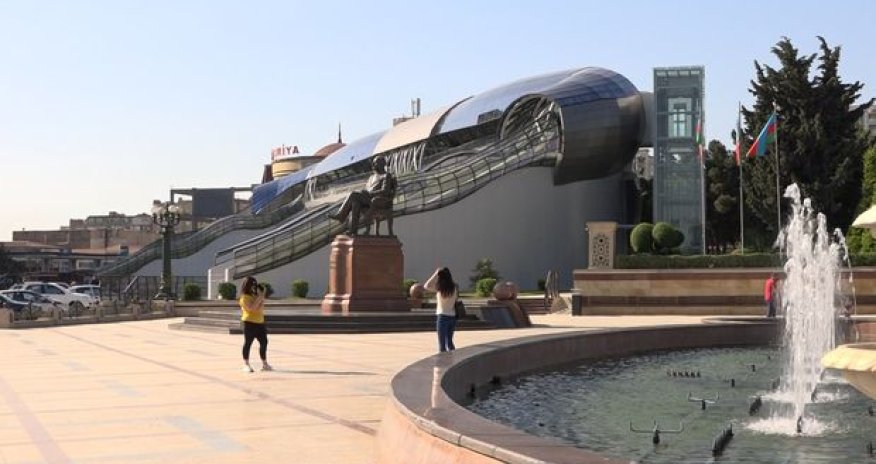 Bakının ən möhtəşəm piyada keçidi açılış ərəfəsində - VİDEO