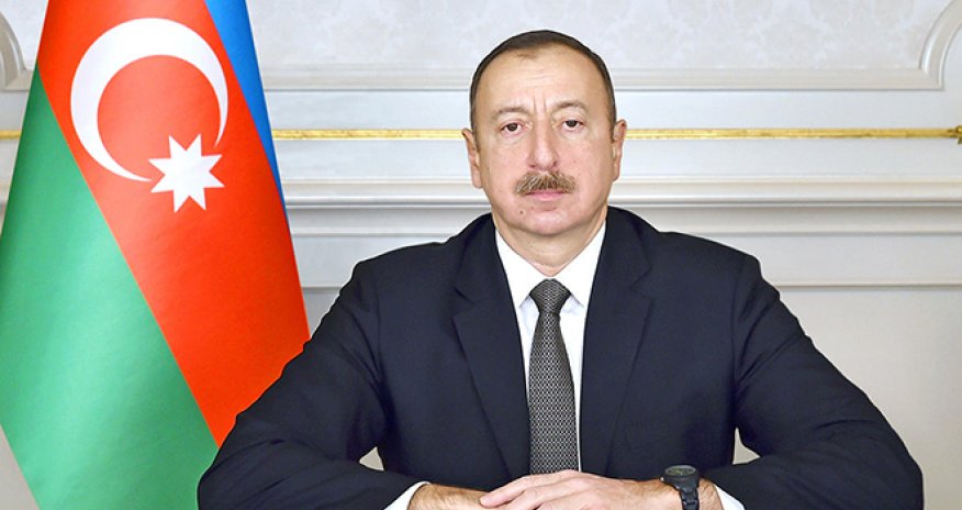 Prezidentdən mühüm SƏRƏNCAM - Rəis vəzifəsindən azad edildi (FOTO)