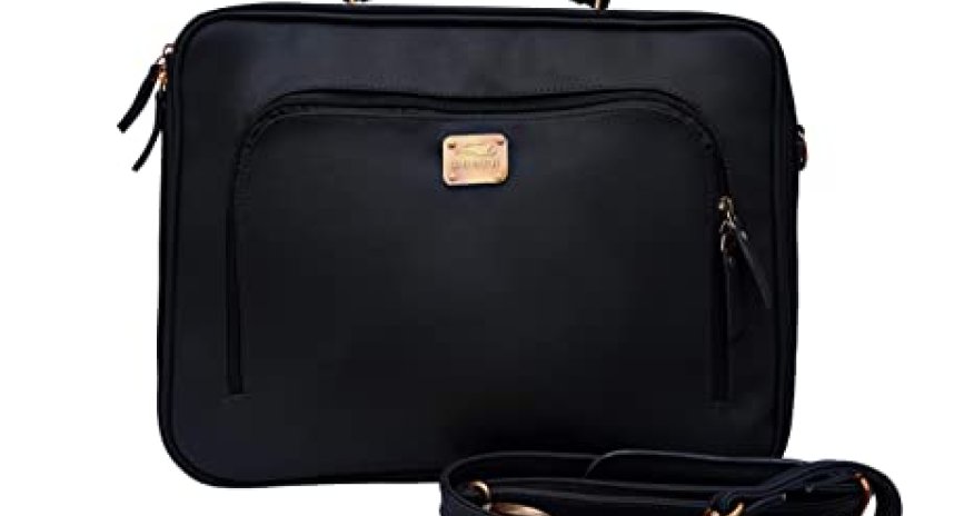 AZAL: Only women’s handbags or men's briefcases are allowed in the cabin