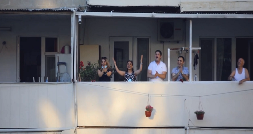 Yasamal rayon sakinləri polisə təşəkkür edib - VİDEO