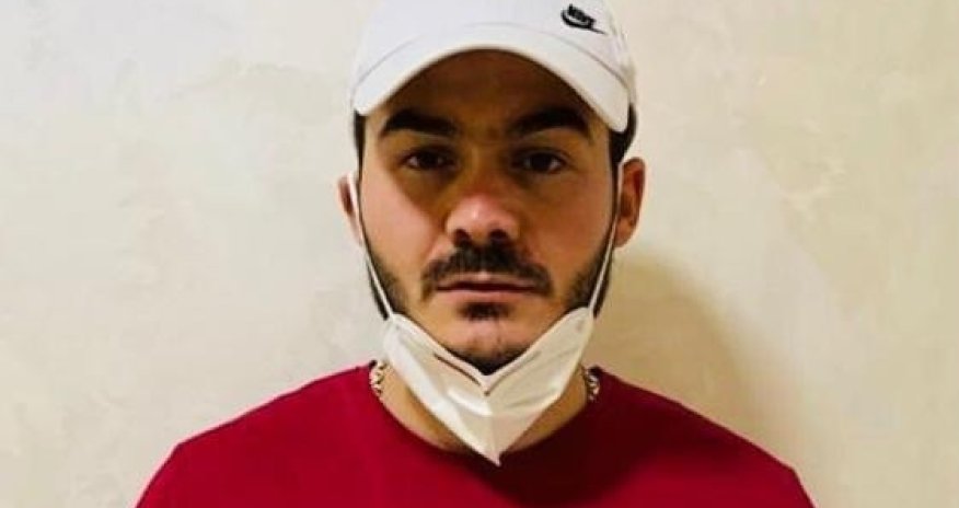 Sosial şəbəkə istifadəçilərinə və jurnalistlərə “işverən” deyən gənc saxlanıldı - FOTO