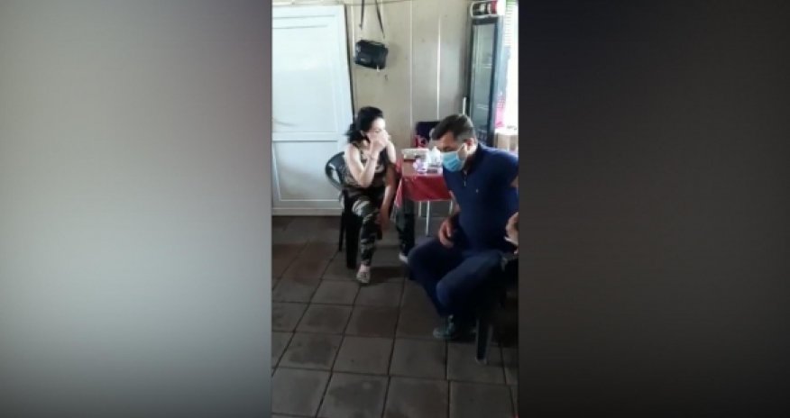 В Баку накрыли еще одно работавшее кафе