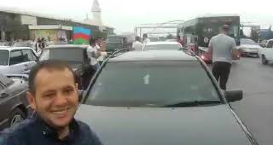 Sumqayıt camaatı şəhidlərini qarşılayır - VİDEO