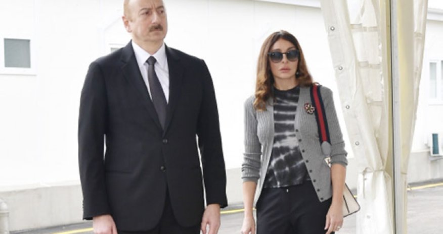 Prezident xanımı ilə açılışa qatıldı